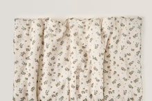 Load image into Gallery viewer, Muslin Filled Blanket | Clover