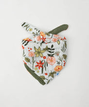 Load image into Gallery viewer, Reversible Muslin Bandana Bib - Primrose Patch
