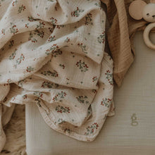 Load image into Gallery viewer, Muslin Swaddle Blanket | Clover
