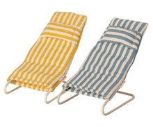Load image into Gallery viewer, Maileg Beach Chair Set
