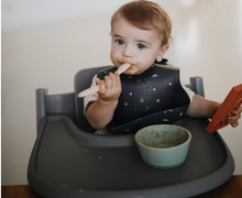 Load image into Gallery viewer, Mushie Silicone Feeding Spoons | Cambridge Blue/Shifting Sand
